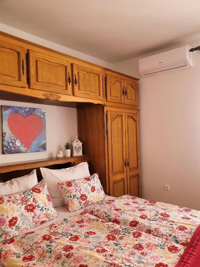 Bed and Breakfast F• R• I• E• N• D• S• Novalja Exteriér fotografie