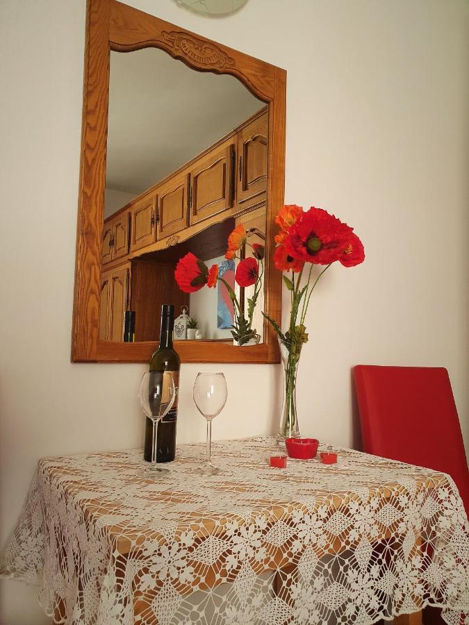 Bed and Breakfast F• R• I• E• N• D• S• Novalja Exteriér fotografie